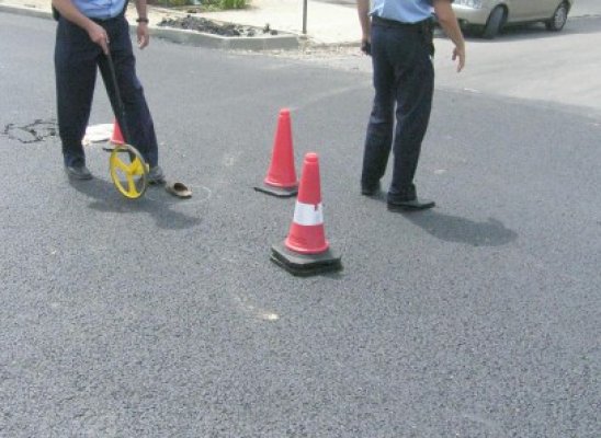 Accident rutier pe Poporului: o tânără a fost rănită